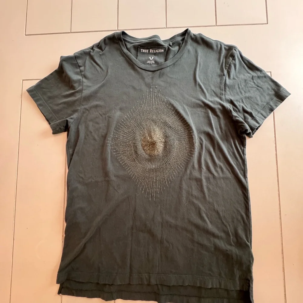 True Religion Men's Dark Gray Tee